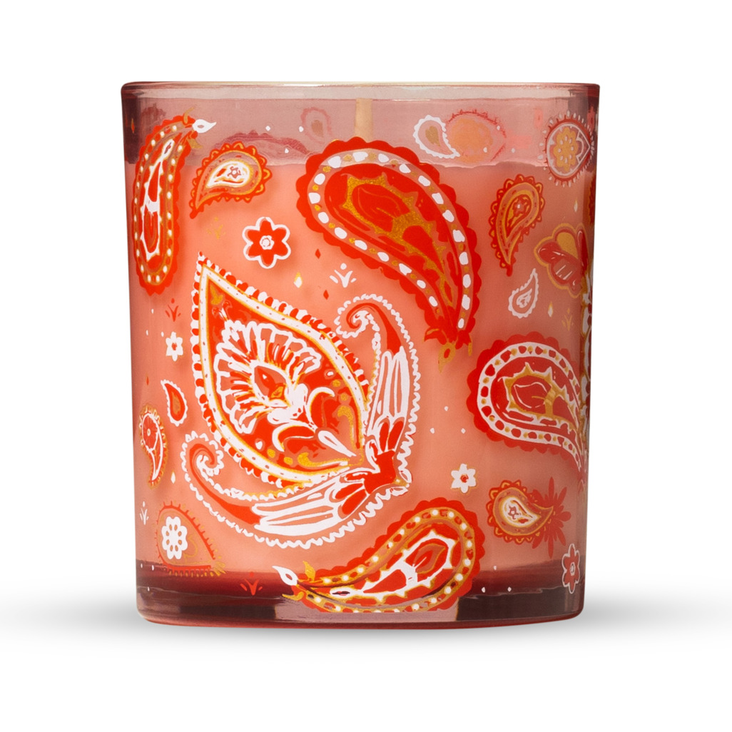 Cherished Classics Christmas Breakfast Tea Inspired Candle image number 3