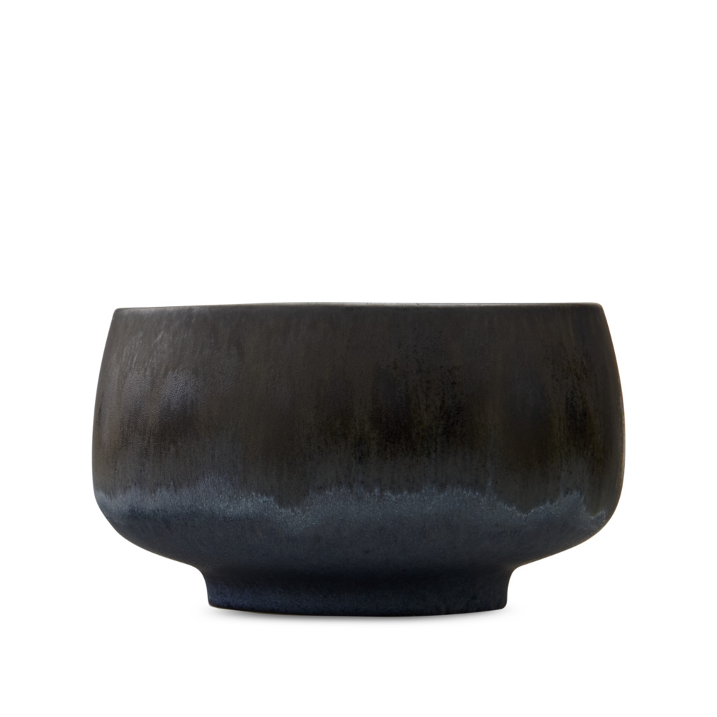 Glazed & Amazed Small Matcha Bowl Midnight image number 1