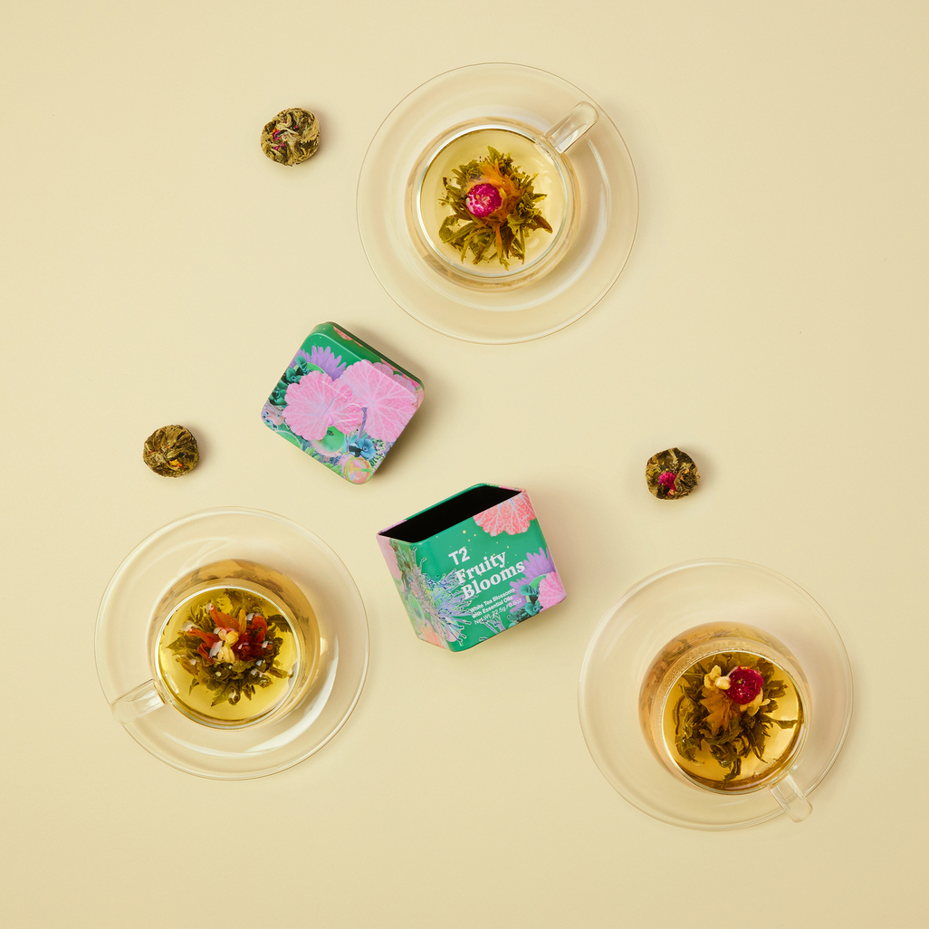 Fruity Blooms Mini Tin image number 5