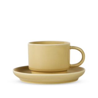 Billy Cup & Saucer Biscuit