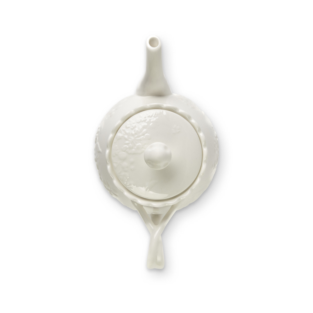 Beautifully Basic Teapot image number 4