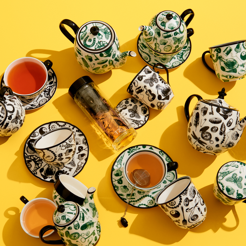 Curios Pretty Mug Black image number 3