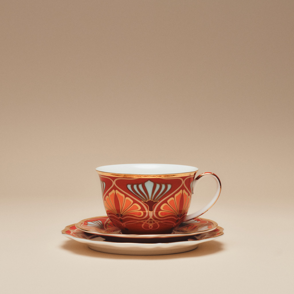 Toulouse Teacup Trio Red image number 1