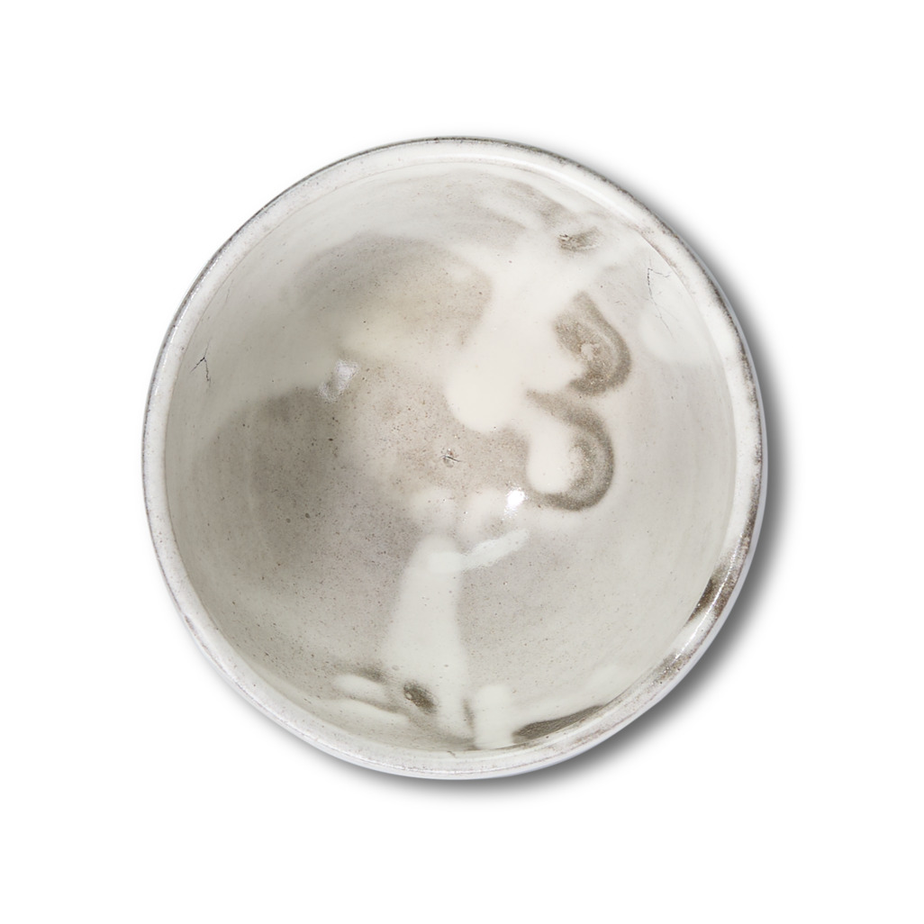 T2 X Soca Footed Matcha Bowl Salt image number 3