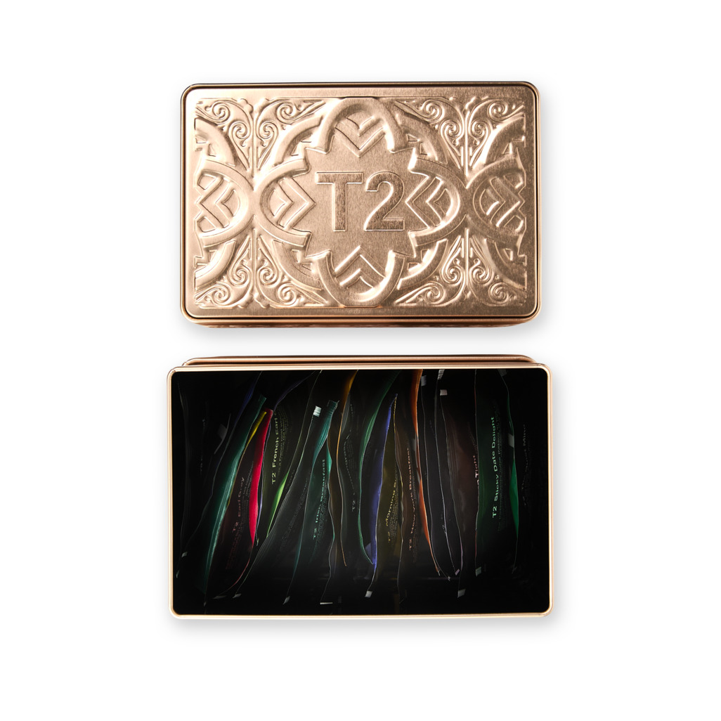 An Assortment For Adventurers Tea Bag Tin image number 3