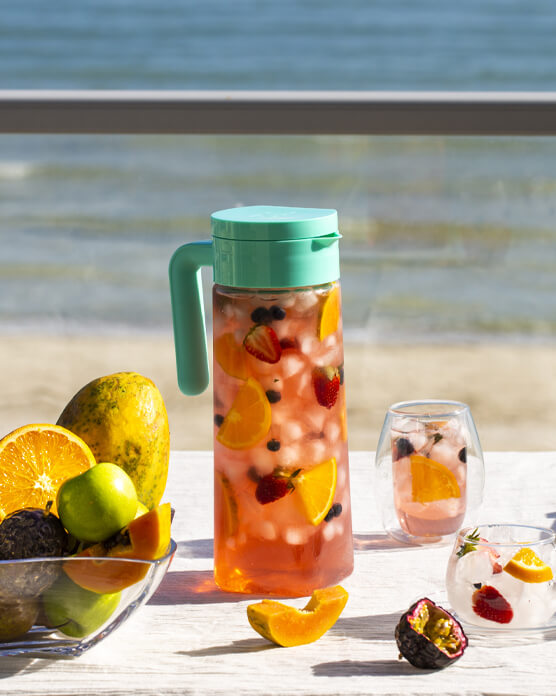 T2 Jug-a-lot filled with iced tea